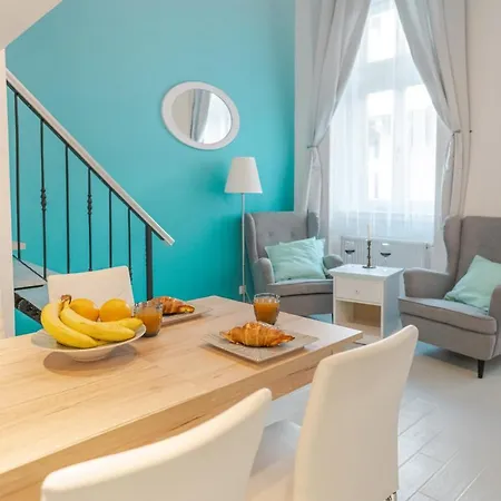 Apartment Ombre With Parking Option *