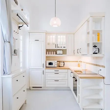 Ombre With Parking Option *